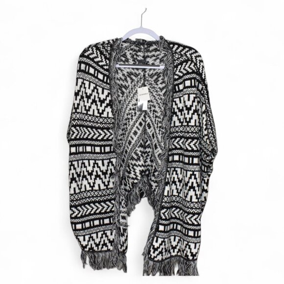 Chelsea & Theadore Open Front Fringe Wrap Sweater Black and White Size M - Picture 1 of 9